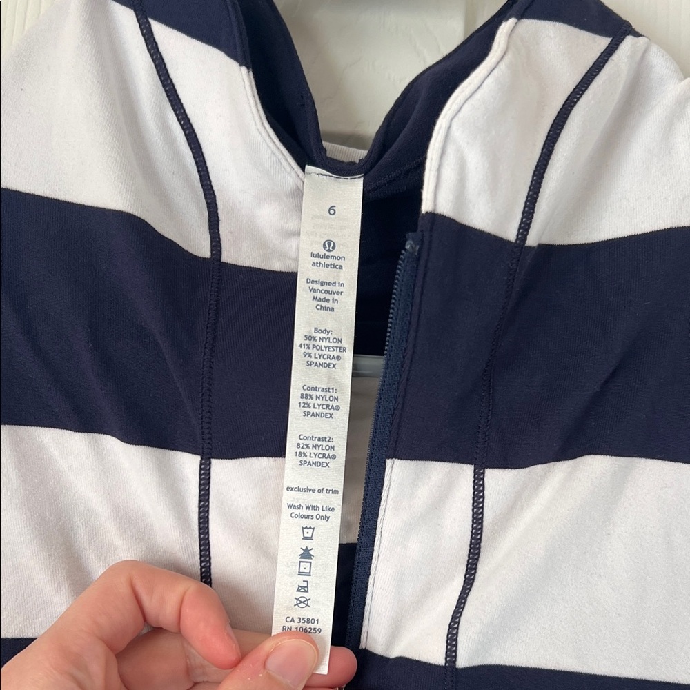 Lululemon RUN: Switch Back 1/2 Zip - Picture 3 of 8